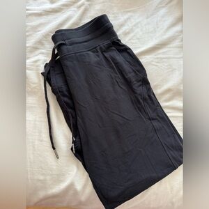 Ready to Rulu Cropped Jogger